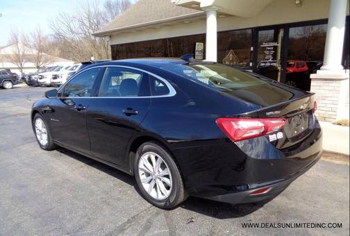 Mosaic Black Metallic 2020 Chevrolet Malibu FWD LT