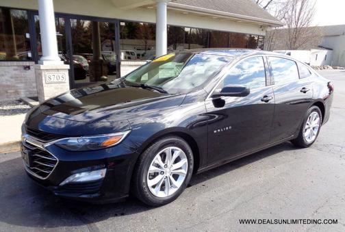 Mosaic Black Metallic 2020 Chevrolet Malibu FWD LT