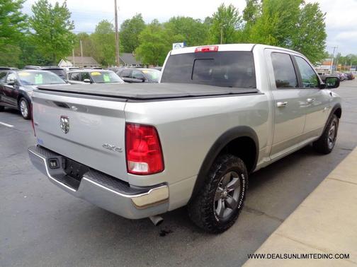 Bright Silver Metallic 2017 RAM 1500 SLT