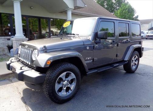 2016 Jeep Wrangler Unlimited Sahara