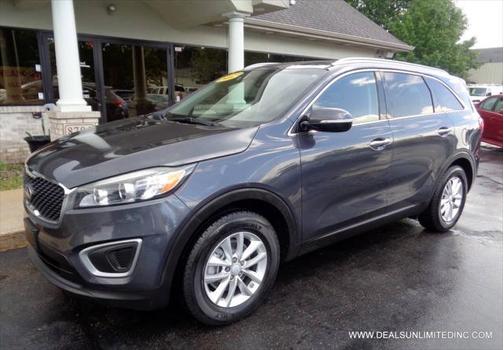 2016 Kia Sorento LX