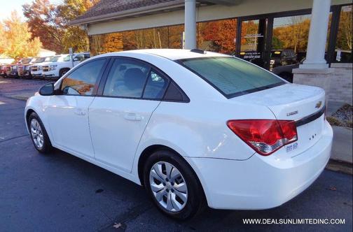 2015 Chevrolet Cruze LS