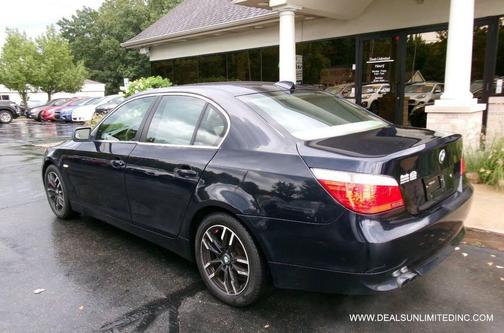 Blue 2006 BMW 530 530xi AWD 4dr Sedan