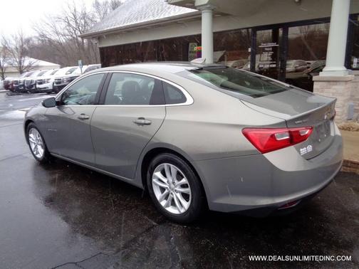 2017 Chevrolet Malibu 1LT