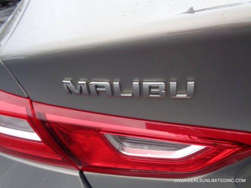 2017 Chevrolet Malibu 1LT