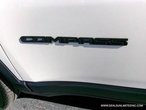 Pearl White Tri-Coat 2019 Jeep Compass High Altitude