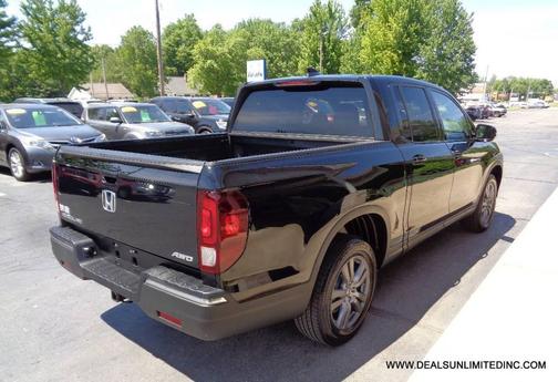 Crystal Black Pearl 2017 Honda Ridgeline Sport