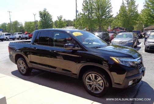Crystal Black Pearl 2017 Honda Ridgeline Sport