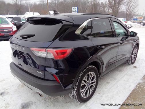 2021 Ford Escape SEL