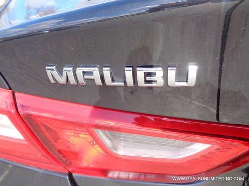 2017 Chevrolet Malibu 1LT