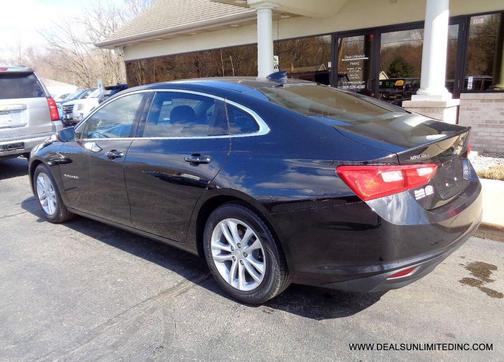 2017 Chevrolet Malibu 1LT
