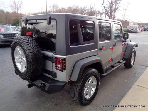 2015 Jeep Wrangler Unlimited Sport