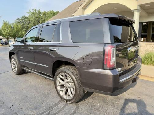 Gray 2018 GMC Yukon Denali