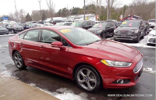 2014 Ford Fusion SE