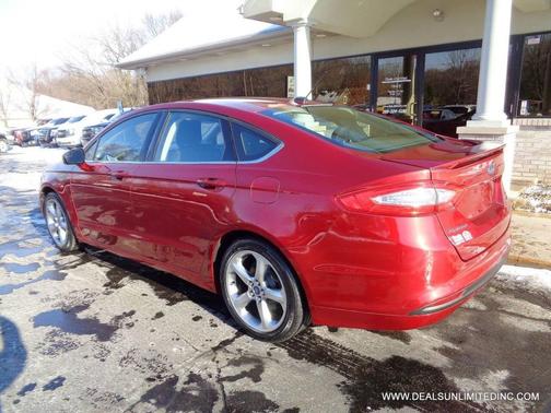 2014 Ford Fusion SE