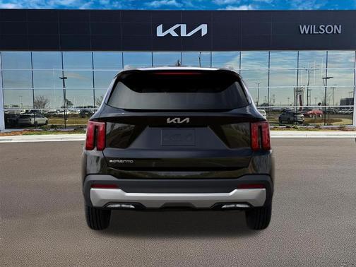 Ebony Black 2026 Kia Sorento S