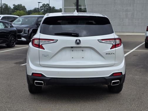 Platinum White Pearl 2023 Acura RDX w/Technology Package