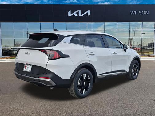 Glacial White Pearl 2026 Kia Sportage LX