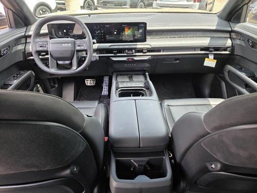 Terrain 2027 Kia Telluride SX-Prestige