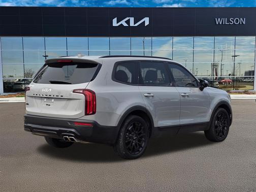Wolf Gray 2022 Kia Telluride SX