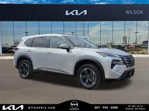 Brilliant Silver Metallic 2024 Nissan Rogue SV