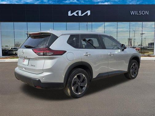 Brilliant Silver Metallic 2024 Nissan Rogue SV