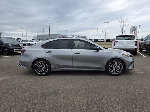 2023 Kia Forte GT