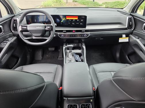 Glacial White Pearl 2026 Kia Sorento S