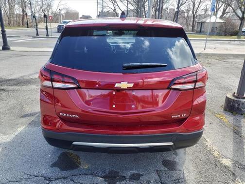 Radiant Red Tintcoat 2023 Chevrolet Equinox 1LT