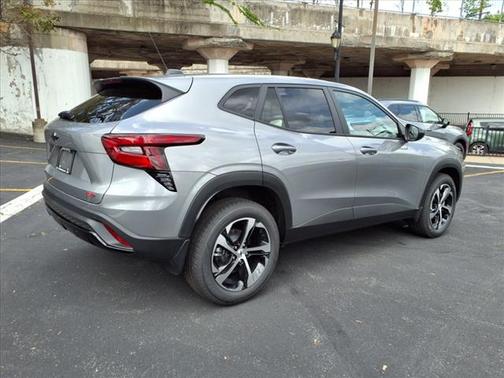 2025 Chevrolet Trax FWD 1RS