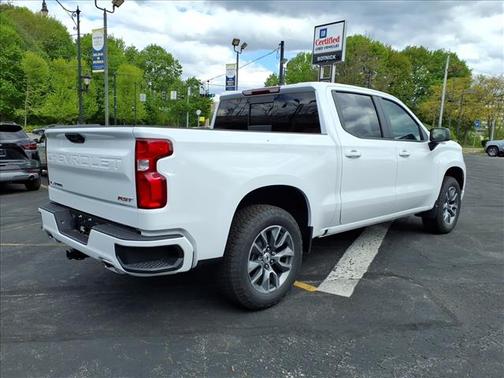 Summit White 2026 Chevrolet Silverado 1500 RST