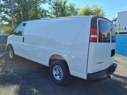 2025 Chevrolet Express 3500 RWD 3500 Regular Wheelbase WT