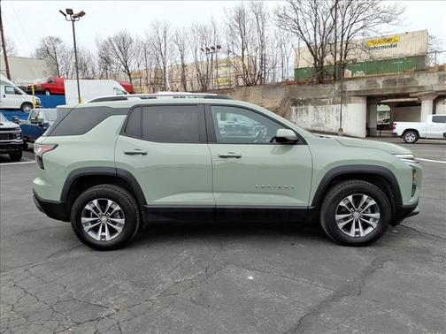 Cacti Green 2025 Chevrolet Equinox 1LT