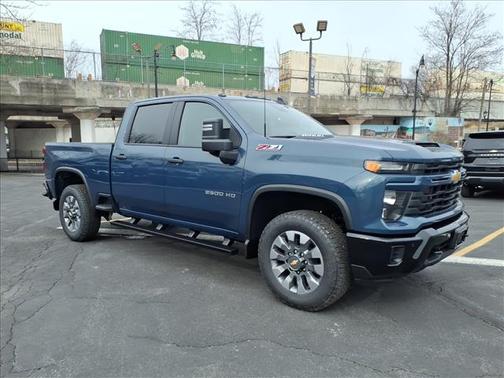 2026 Chevrolet Silverado 2500 Custom