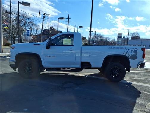 2026 Chevrolet Silverado 3500 LT