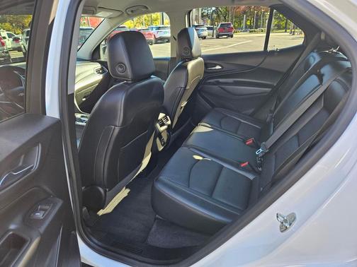 Summit White 2020 Chevrolet Equinox 1LT