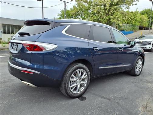 2022 Buick Enclave Premium