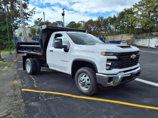 2025 Chevrolet Silverado 3500 WT