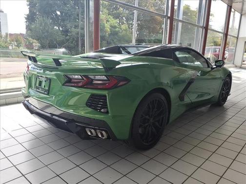 2026 Chevrolet Corvette Stingray w/2LT