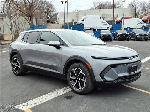 Sterling Gray Metallic 2026 Chevrolet Equinox EV LT