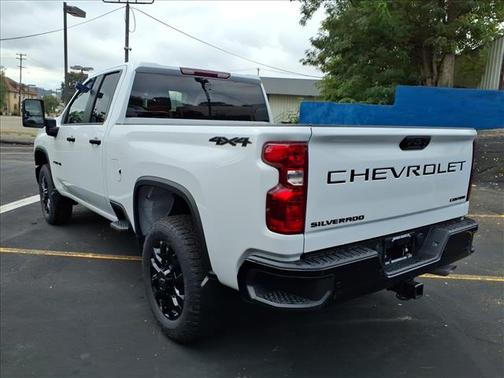 2026 Chevrolet Silverado 2500 Custom