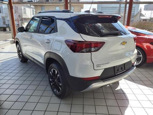 Summit White 2023 Chevrolet Trailblazer LT