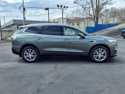 2022 Buick Enclave Premium