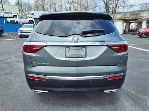 2022 Buick Enclave Premium