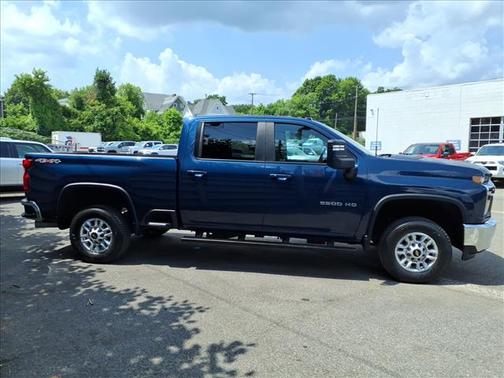 Northsky Blue Metallic 2022 Chevrolet Silverado 2500 LT
