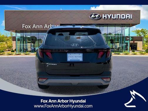 Phantom Black 2026 Hyundai TUCSON SEL