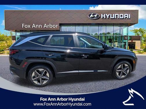 Phantom Black 2026 Hyundai TUCSON SEL