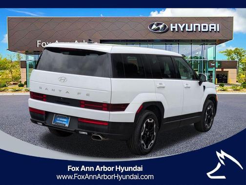 2025 Hyundai SANTA FE SE