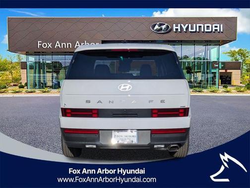 2025 Hyundai SANTA FE SE