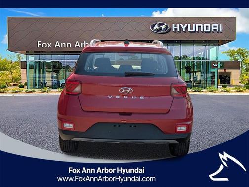 2022 Hyundai VENUE SEL